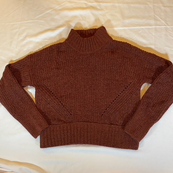 Yummy Chocolate Brown Pink Rose high neck cropped sweater Size Small - Picture 2 of 10